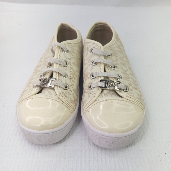 Michael Kors MK Ivy Dee Vanilla Slip On Sneakers Signature Print Loafers Girls 9 - Picture 2 of 8